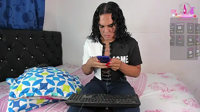 Snapshot of meelisaa chatting on 09.21.25 meelisaa online show from 09.21.25