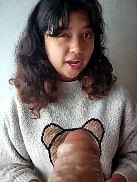 Snapshot of Peach_Girll chatting on 02.26.25 Peach Girll online show from 02.26.25