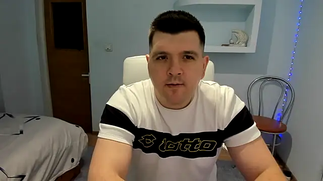 Snapshot of Basystem chatting on 12.21.24 Basystem online show from 12.21.24