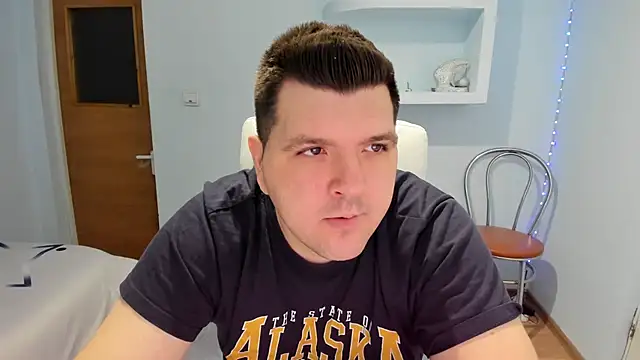 Snapshot of Basystem chatting on 01.02.25 Basystem online show from 01.02.25