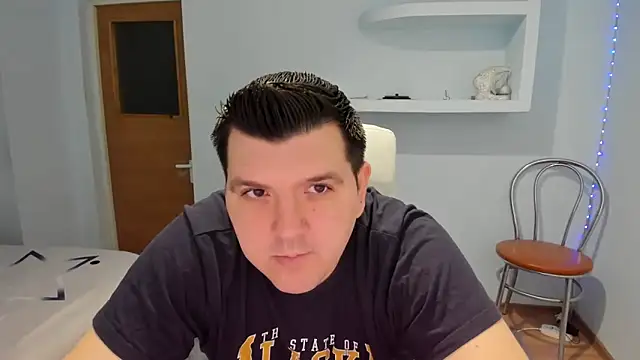 Snapshot of Basystem chatting on 01.18.25 Basystem online show from 01.18.25