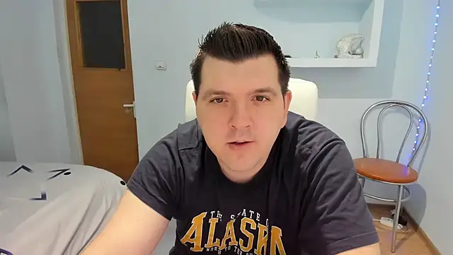 Snapshot of Basystem chatting on 01.18.25 Basystem online show from 01.18.25