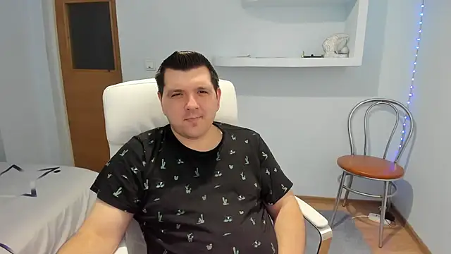Snapshot of Basystem chatting on 01.24.25 Basystem online show from 01.24.25