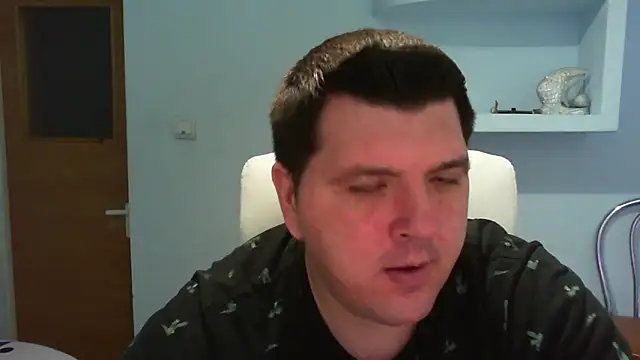Snapshot of Basystem chatting on 01.29.25 Basystem online show from 01.29.25