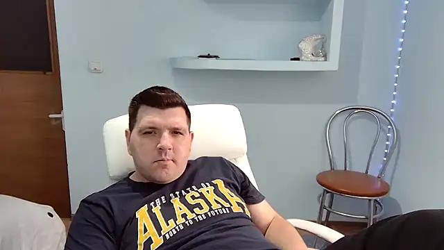 Snapshot of Basystem chatting on 02.16.25 Basystem online show from 02.16.25