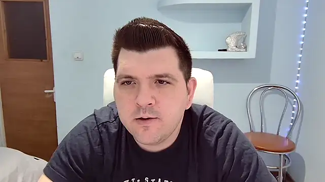 Snapshot of Basystem chatting on 02.25.25 Basystem online show from 02.25.25