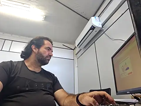 Snapshot of MysterBearMG chatting on 04.24.26 MysterBearMG online show from 04.24.26