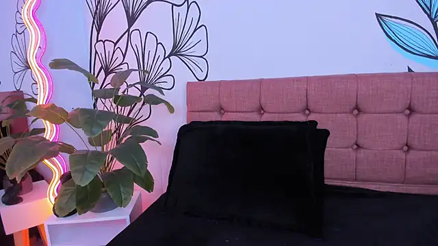 Sweet Ariadna  online show from 03.01.25