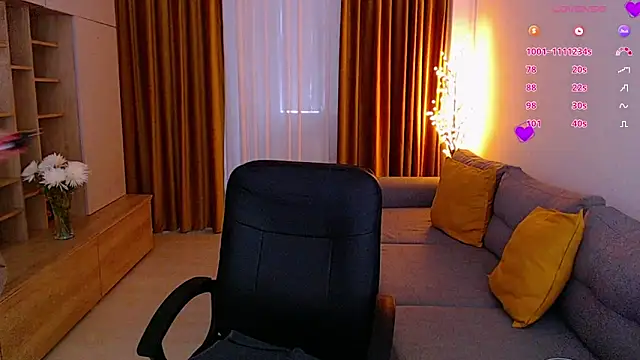 Snapshot of _Mia_Adams chatting on 10.09.25 Mia Adams online show from 10.09.25