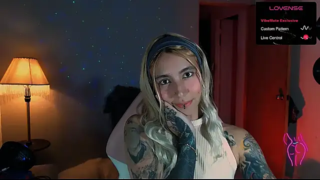 Saucy Jenn online show from 12.29.24