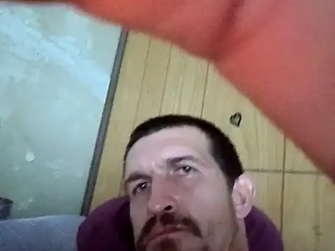 Nate8745 online show from 09.12.25