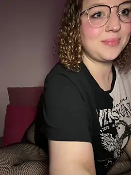 EmmieRae online show from 12.29.24