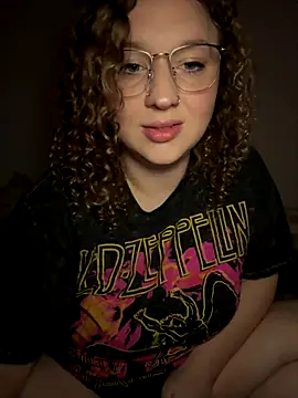 EmmieRae online show from 10.08.25