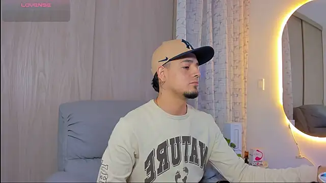 alejandro calderon1 online show from 11.13.25