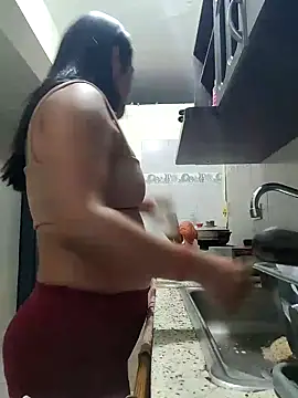 Hannah-grace online show from 12.20.24