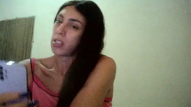AlexiaDuucan online show from 12.17.24