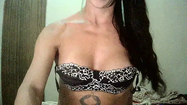AlexiaDuucan online show from 12.27.24