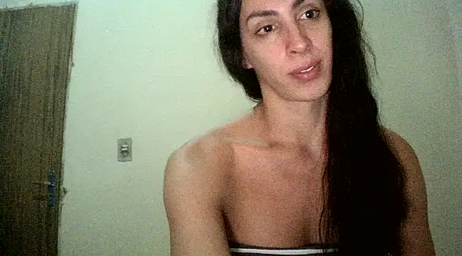 AlexiaDuucan online show from 12.29.24