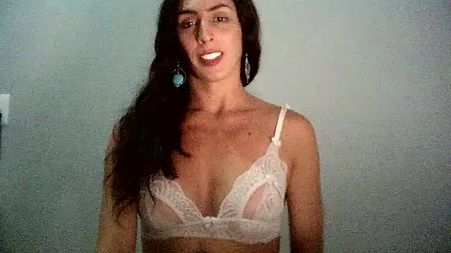 AlexiaDuucan online show from 01.16.25