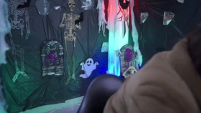 Kyomi chang online show from 10.18.25