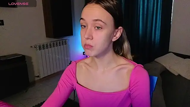 SexyCocobutt online show from 11.20.25