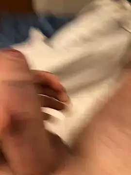 Snapshot of MagicKenzo99 chatting on 01.07.25 MagicKenzo99 online show from 01.07.25