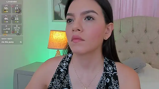 Snapshot of Beautyari_ chatting on 06.19.26 Beautyari online show from 06.19.26