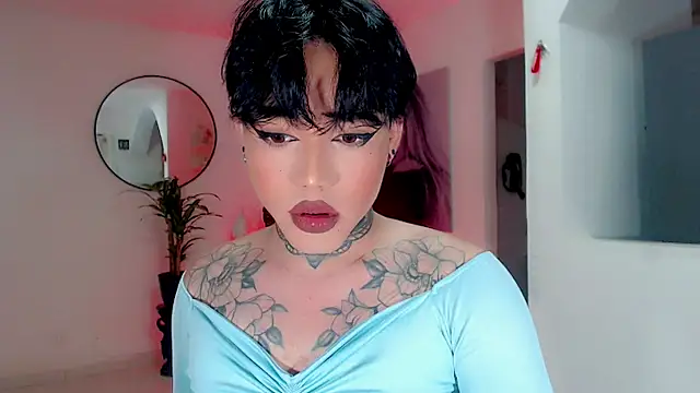 Snapshot of little_star_porn chatting on 09.20.25 little star porn online show from 09.20.25