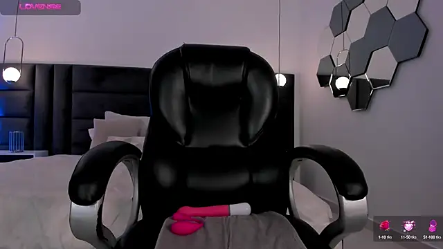 JennaOlsonX online show from 02.02.25