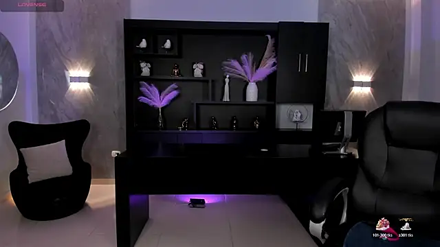 JennaOlsonX online show from 12.04.25