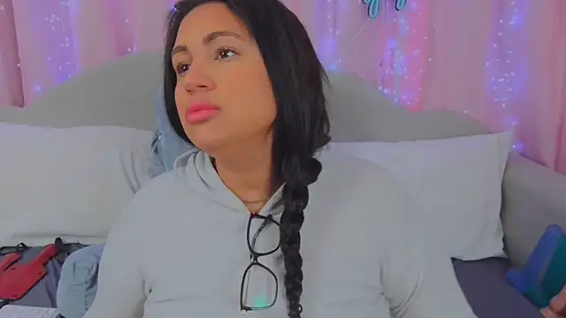 MeghanXO online show from 12.09.24