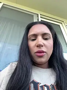 Snapshot of MeghanXO chatting on 06.15.26 MeghanXO online show from 06.15.26