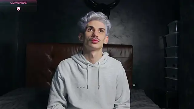 Snapshot of DanielCrush1 chatting on 01.17.26 DanielCrush1 online show from 01.17.26