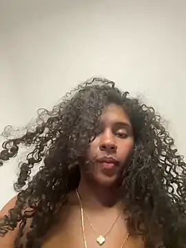 Snapshot of stormyy_ chatting on 03.21.25 stormyy online show from 03.21.25