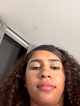 stormyy  online show from 10.12.25