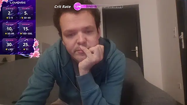 Snapshot of antoinepassion chatting on 10.19.25 antoinepassion online show from 10.19.25