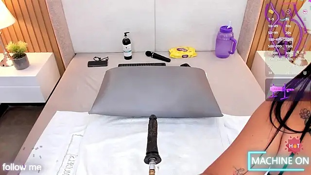 bounce katty online show from 10.09.25