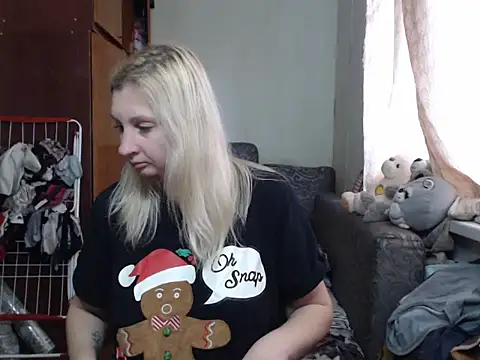 Snapshot of BustyBlond chatting on 01.02.25 BustyBlond online show from 01.02.25