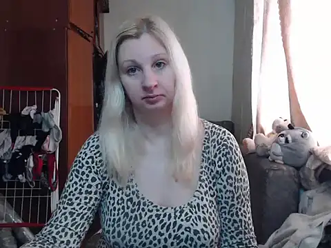 Snapshot of BustyBlond chatting on 01.30.25 BustyBlond online show from 01.30.25