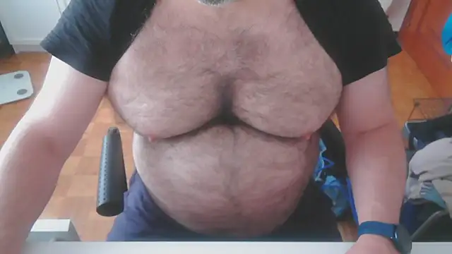 mikeyhotbear online show from 05.25.26