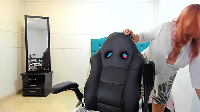 vaalery sweet online show from 03.12.26