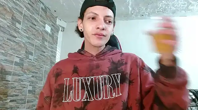 Snapshot of omar_alurba chatting on 03.01.25 omar alurba online show from 03.01.25
