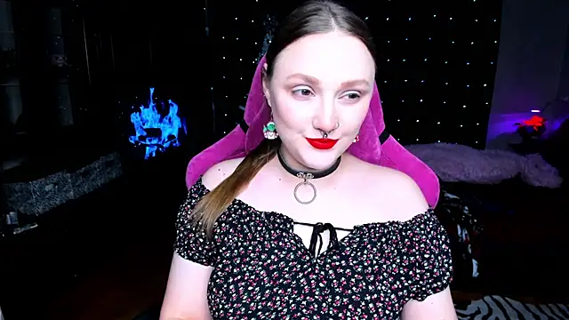 Snapshot of YourDyingBride chatting on 12.24.24 YourDyingBride online show from 12.24.24