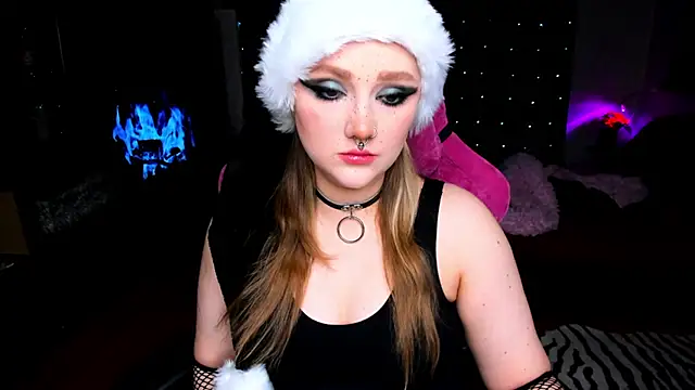 Snapshot of YourDyingBride chatting on 12.29.24 YourDyingBride online show from 12.29.24