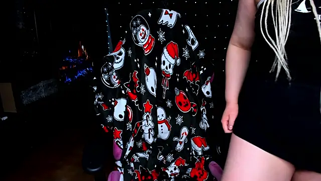 Snapshot of YourDyingBride chatting on 01.27.25 YourDyingBride online show from 01.27.25