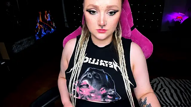 Snapshot of YourDyingBride chatting on 01.30.25 YourDyingBride online show from 01.30.25