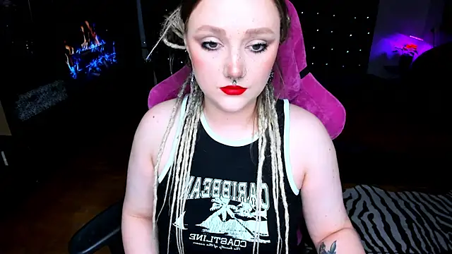 Snapshot of YourDyingBride chatting on 02.01.25 YourDyingBride online show from 02.01.25