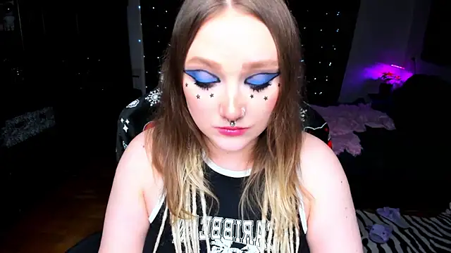 Snapshot of YourDyingBride chatting on 02.08.25 YourDyingBride online show from 02.08.25