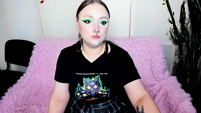 Snapshot of YourDyingBride chatting on 09.19.25 YourDyingBride online show from 09.19.25