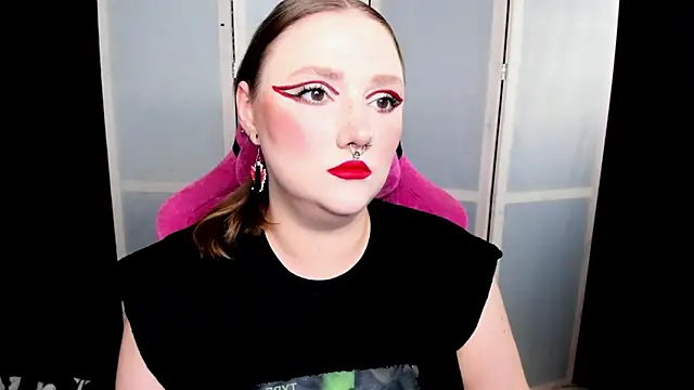 Snapshot of YourDyingBride chatting on 09.30.25 YourDyingBride online show from 09.30.25